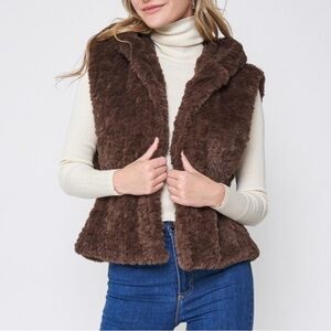 Do Everything In Love Kate Sherpa Fleece Hoodie Vest Faux Fur Brown One Size
